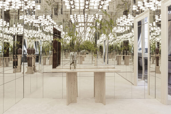 Итальянская консоль LÉONORE & SOLÈNE от Conte Casa