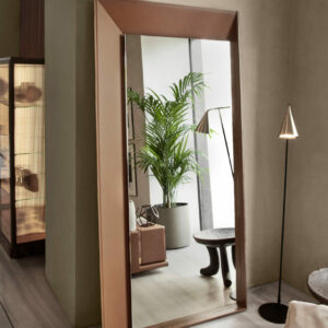 Итальянское зеркало C’est moi от Conte Casa