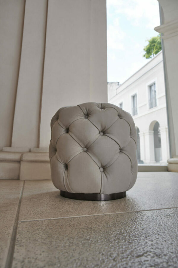 Итальянский пуф PARIS от Conte Casa