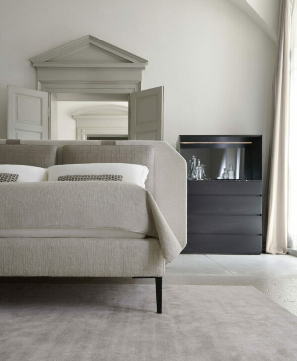 Итальянская кровать Karl 4