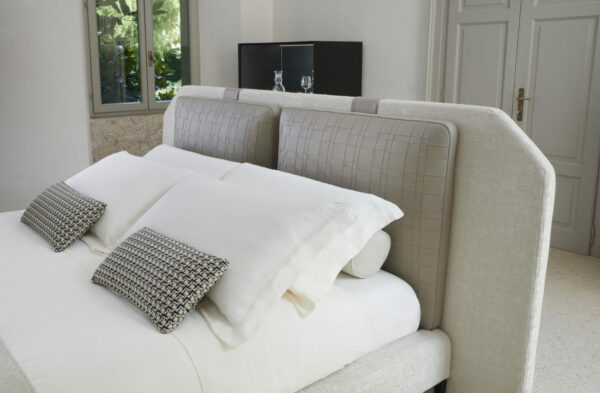 Итальянская кровать Karl 3