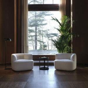 Итальянское кресло MONTENAPOLEONE от Conte Casa