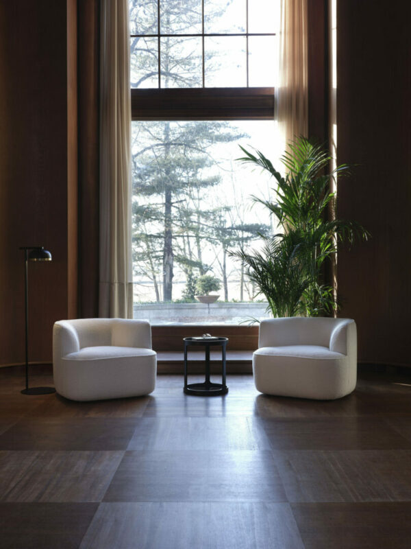 Итальянское кресло MONTENAPOLEONE от Conte Casa