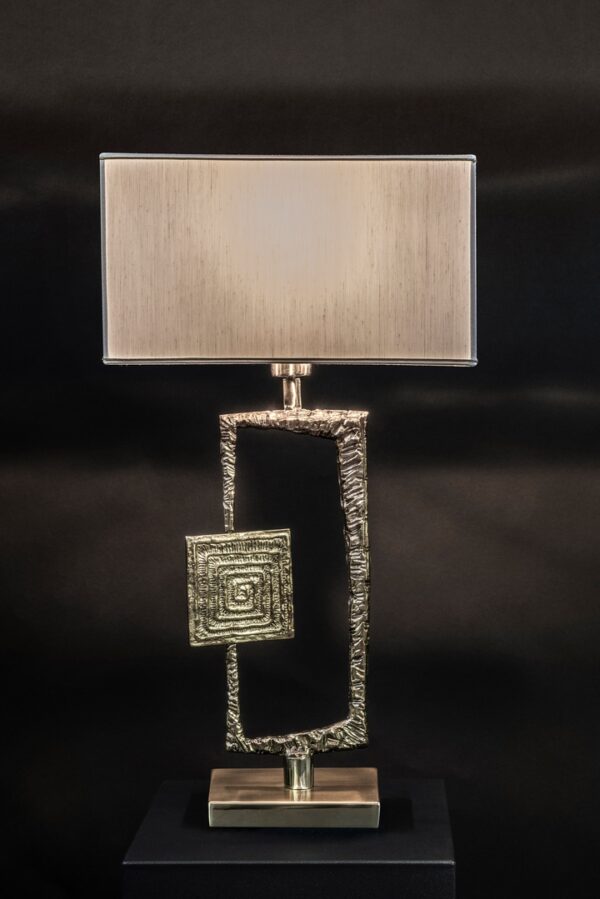 Итальянская настольная лампа Tea от Esperia