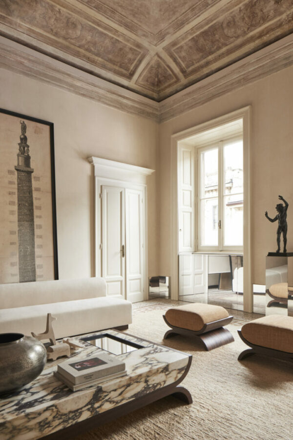 Итальянский пуф Alcova от Conte Casa