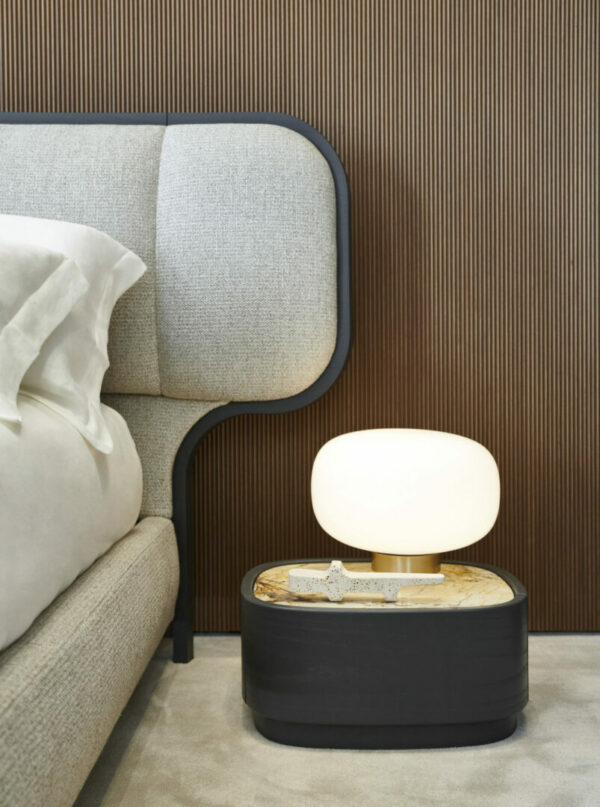 Итальянская прикроватная тумбочка OKE от Conte Casa