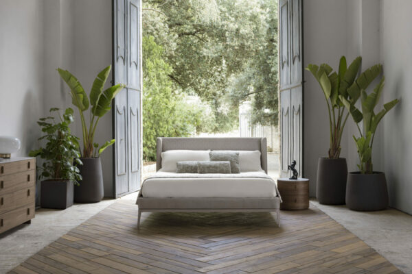 Итальянская кровать VICTOR от Conte Casa