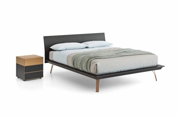 Итальянская кровать Folio от SANGIACOMO