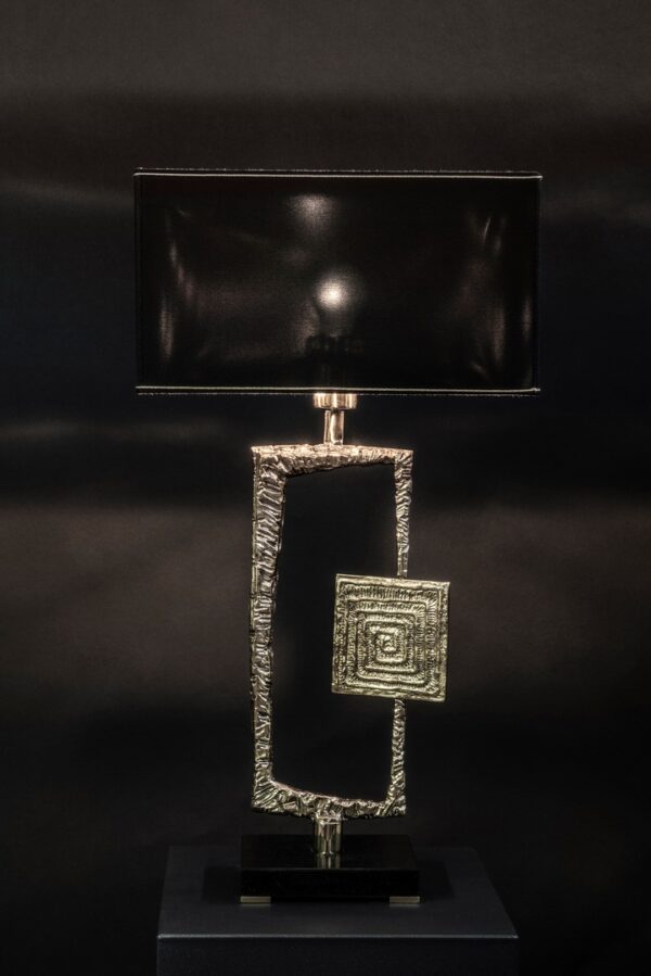 Итальянская настольная лампа Tea от Esperia