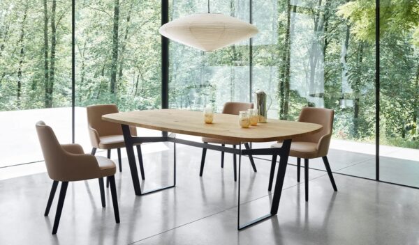 Итальянский стол Obi от SANGIACOMO