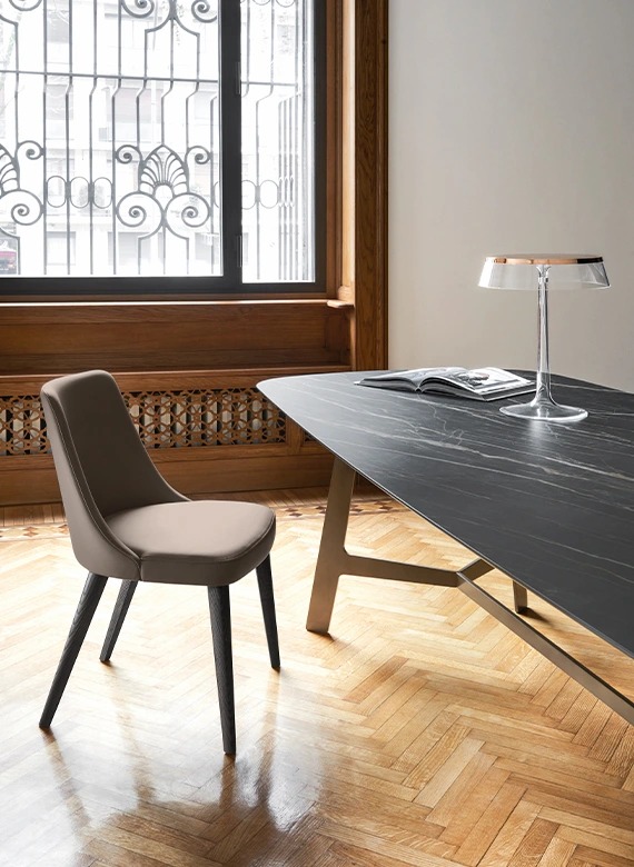 Итальянский стол Vertigo 3