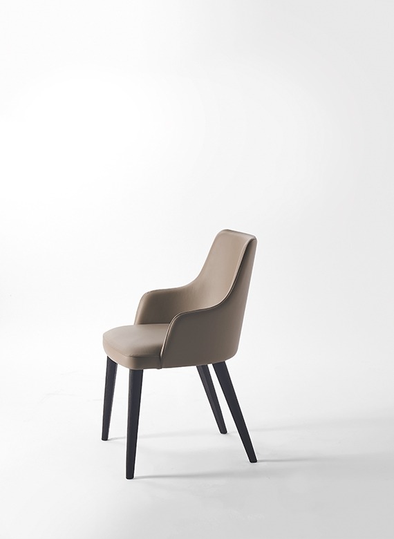 Итальянский стул Eva con braccioli от SANGIACOMO