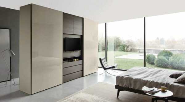 Итальянский шкаф Odeon от SANGIACOMO