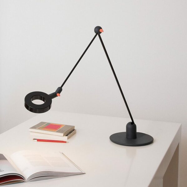 Итальянская настольная лампа l'amica