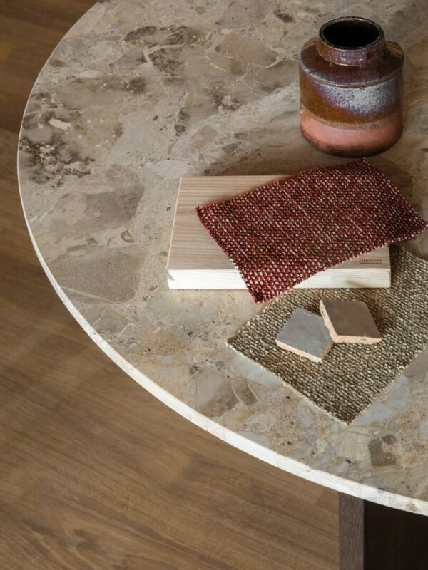 Итальянский стол Androgyne 8