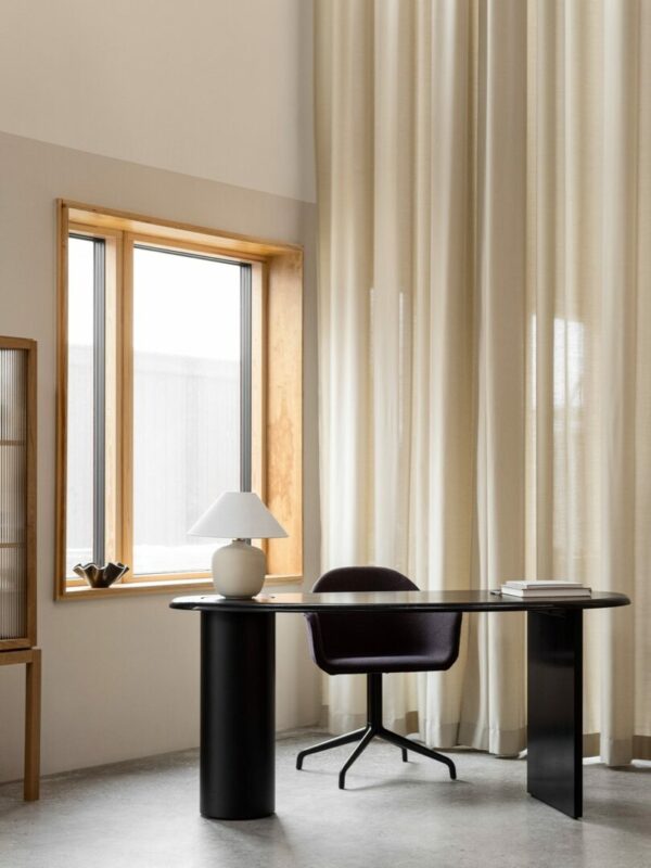 Итальянский письменный стол The Eclipse 7