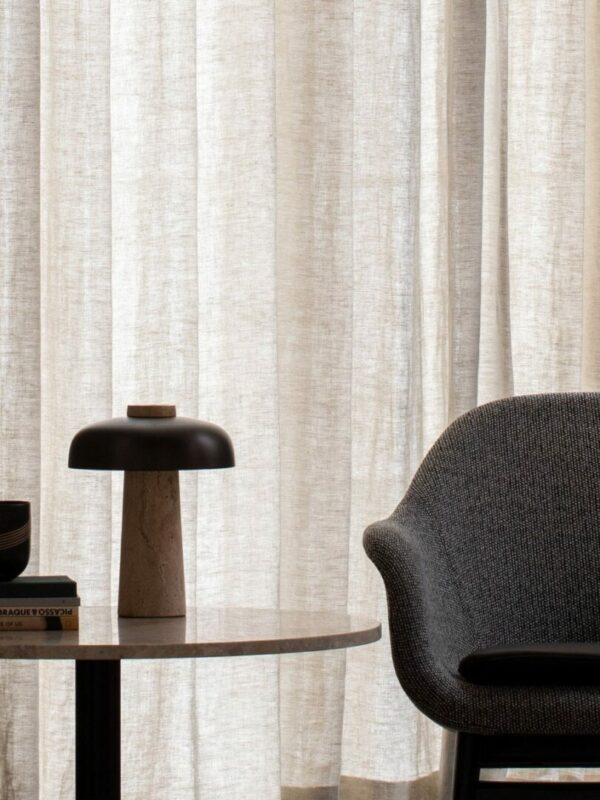 Итальянская настольная лампа Reverse 5