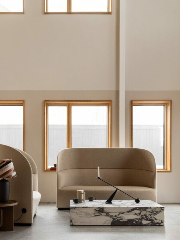 Итальянский столик Plinth Grand 2