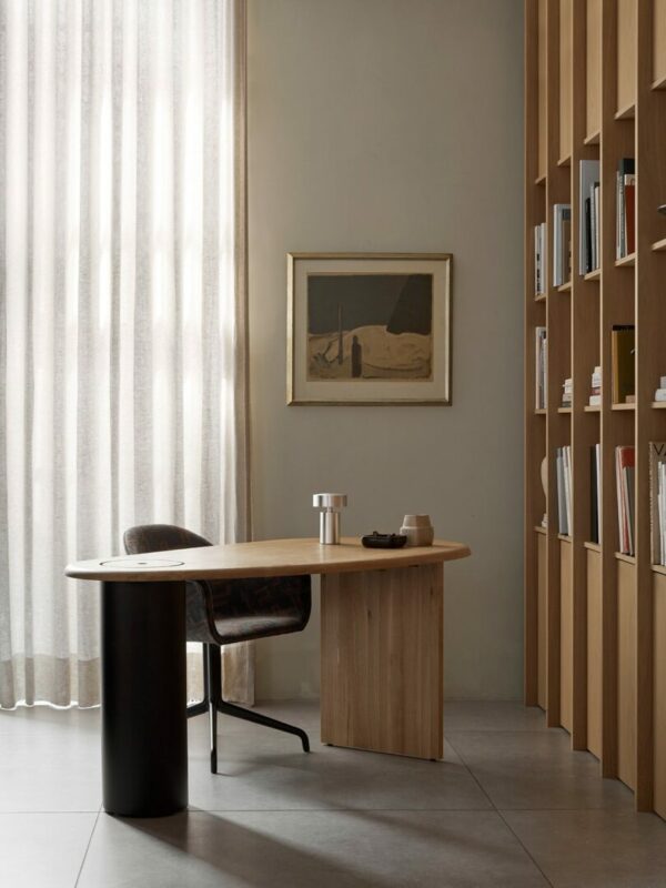 Итальянский письменный стол The Eclipse 6