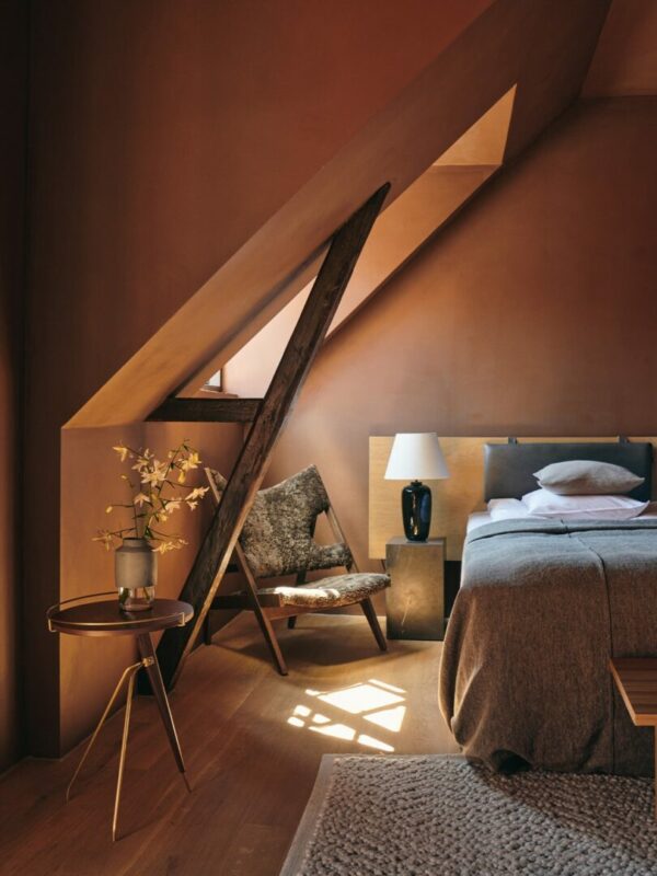 Итальянский столик Umanoff 7