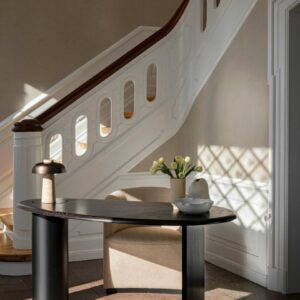 Итальянская настольная лампа Reverse 3