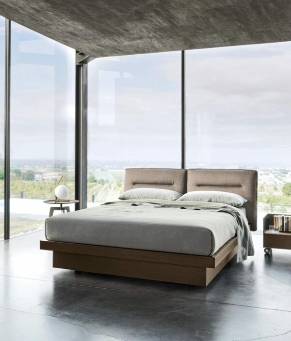 Итальянская кровать Milo от SANGIACOMO