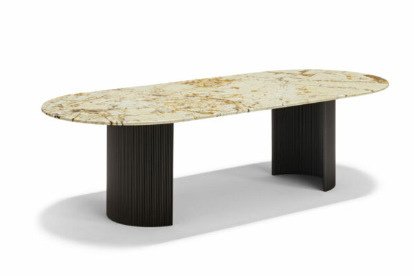 Итальянский стол Charlie от Conte Casa