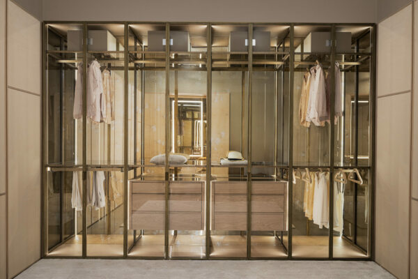 Итальянская гардеробная Glass от Conte Casa