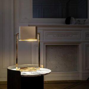 Итальянская настольная лампа Vega Side Table от Esperia