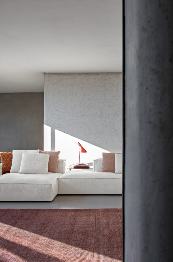 Итальянский диван REEF GOLD 6