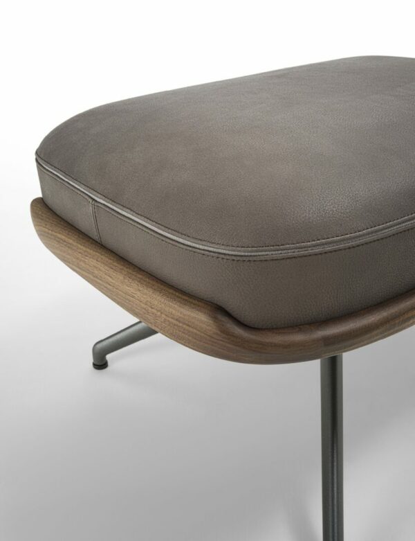 Итальянский пуф CUNA LOUNGE POUF 2