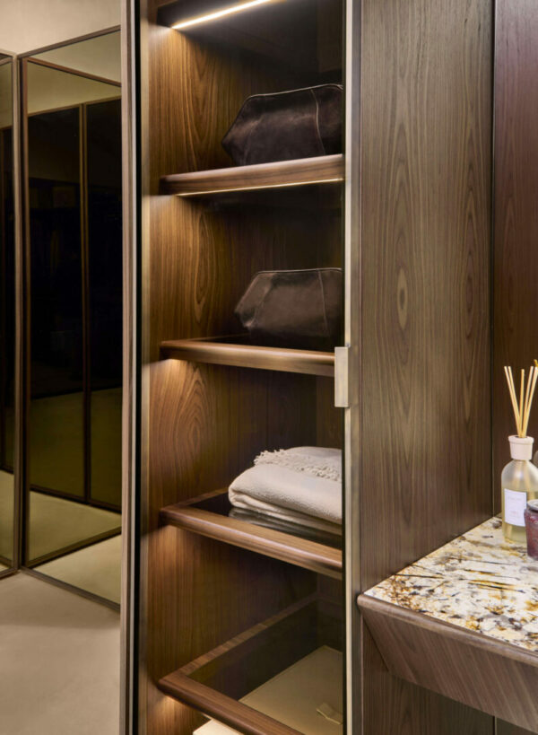 Итальянская гардеробная Big Eyes 3