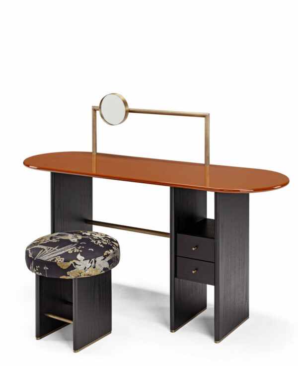 Итальянский письменный стол VINCENT от Conte Casa