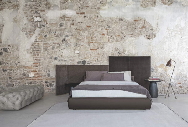 Итальянская кровать WALL PANELS 9