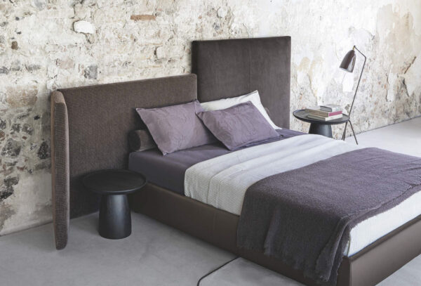 Итальянская кровать WALL PANELS 8