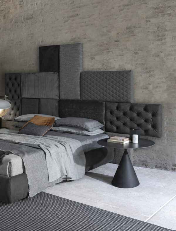 Итальянская кровать WALL PANELS 4