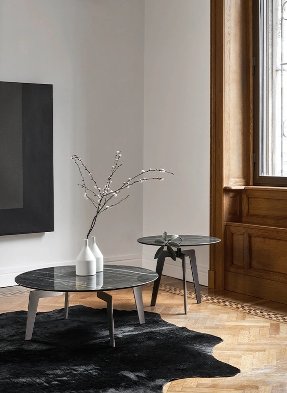 Итальянский столик Lotus от SANGIACOMO