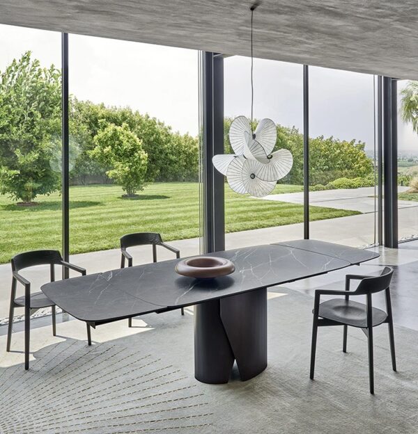 Итальянский стол Plug от SANGIACOMO