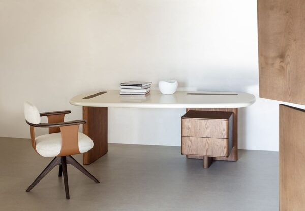 Итальянский письменный стол Linea D от Carpanese Home